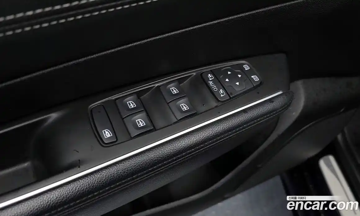 Renault SM6 2016 2.0 Автомат в Москве № 814974, фото 11