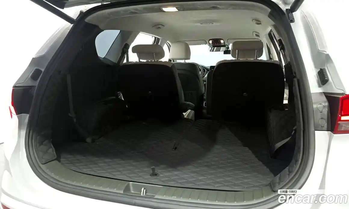 Hyundai Santa Fe 2022 1.6 Автомат в Москве № 815001, фото 20