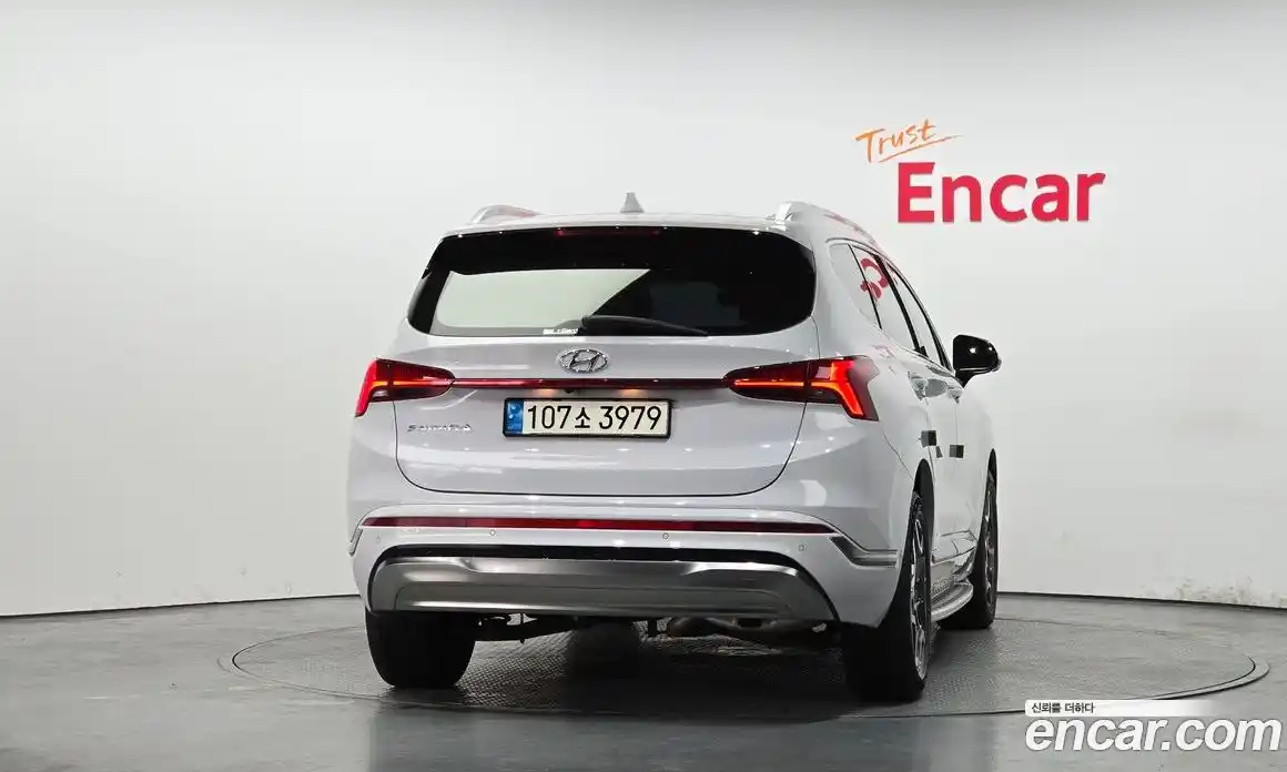 Hyundai Santa Fe 2022 1.6 Автомат в Москве № 815001, фото 4