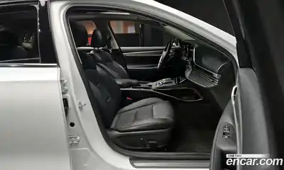 Hyundai Grandeur 2022 3.0 Автомат в Москве № 815026, миниатюра 11