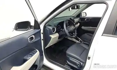 Hyundai Venue 2022 1.6 Автомат в Москве № 815059, миниатюра 11