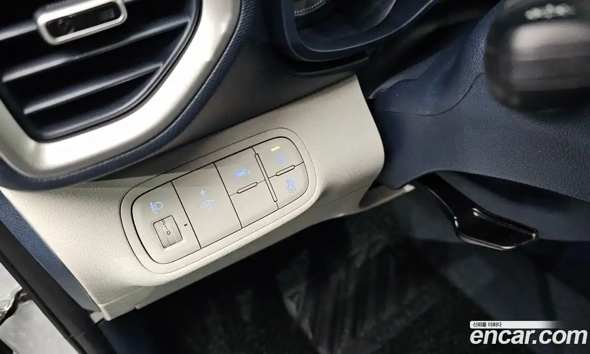 Hyundai Venue 2022 1.6 Автомат в Москве № 815059, фото 13