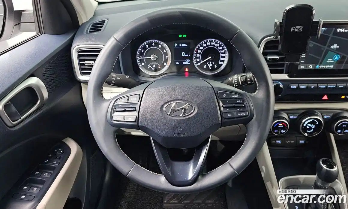 Hyundai Venue 2022 1.6 Автомат в Москве № 815059, фото 14