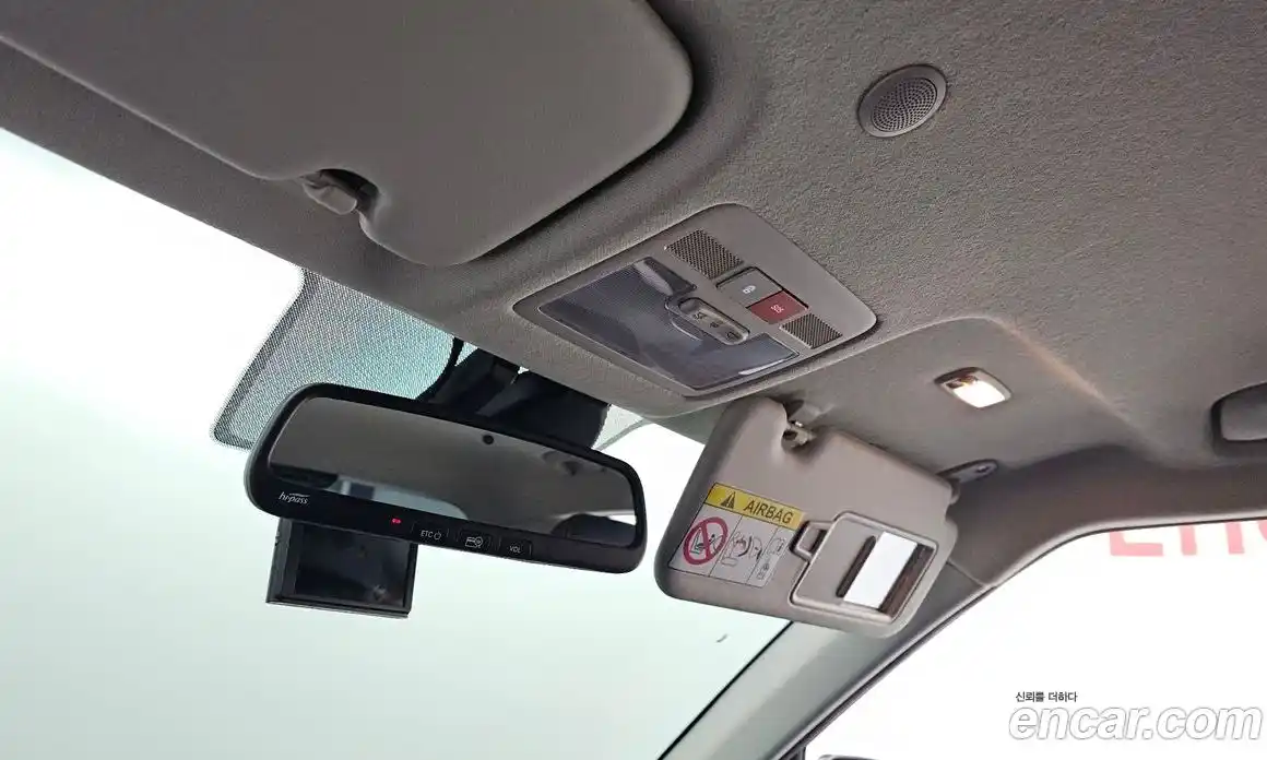 Hyundai Venue 2022 1.6 Автомат в Москве № 815059, фото 15