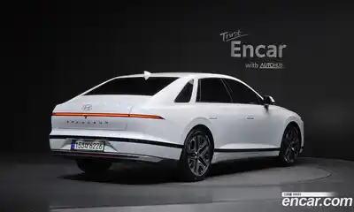 Hyundai Grandeur 2023 1.6 Автомат в Москве № 815060, миниатюра 2