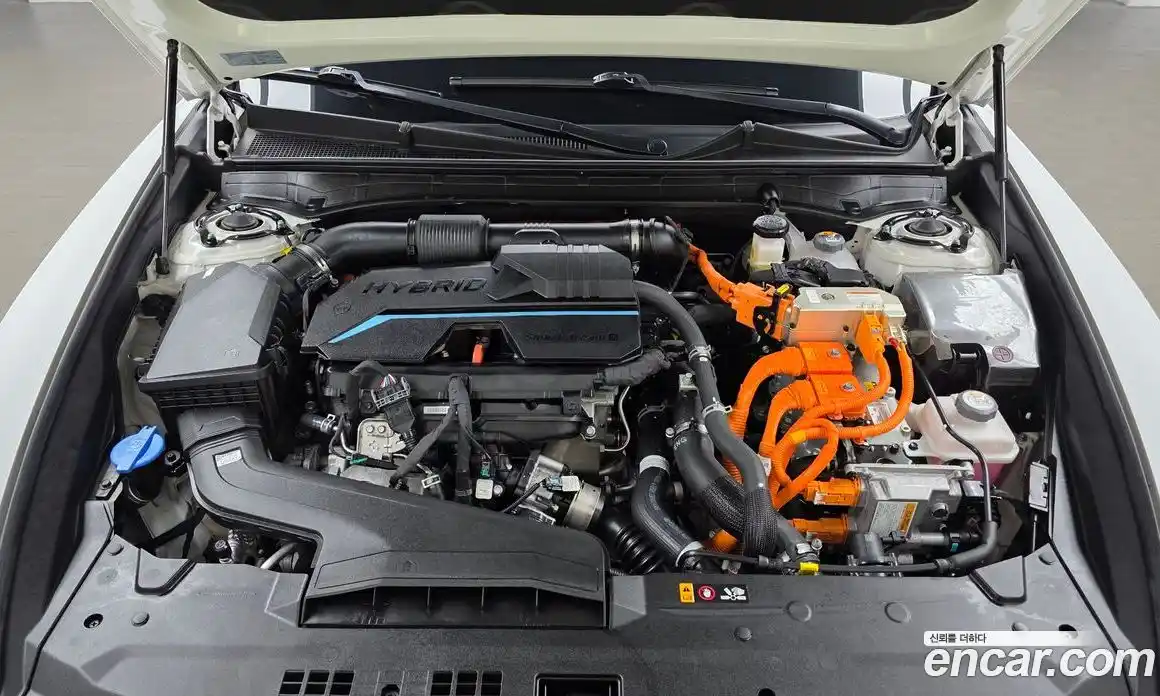 Hyundai Grandeur 2023 1.6 Автомат в Москве № 815060, фото 6