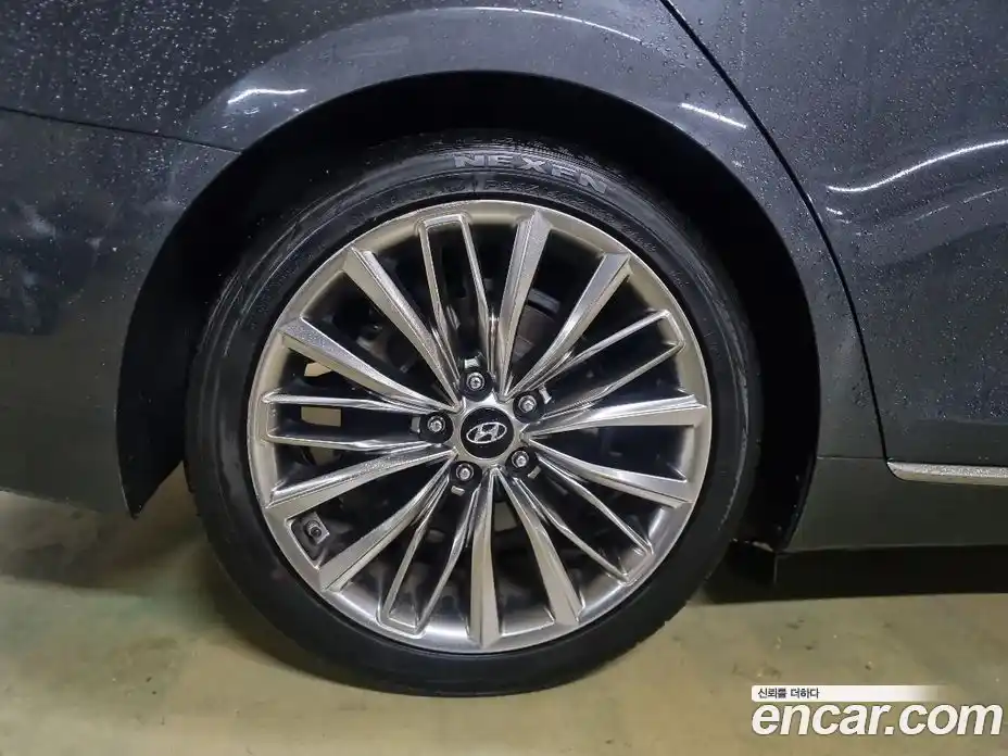 Hyundai Grandeur 2018 3.0 Автомат в Москве № 815233, фото 15