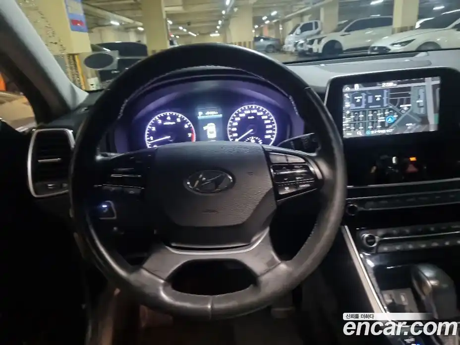 Hyundai Grandeur 2018 3.0 Автомат в Москве № 815233, фото 16