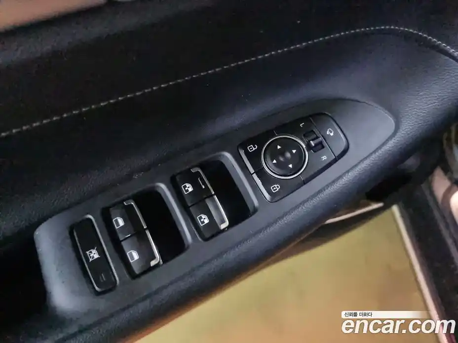 Hyundai Grandeur 2018 3.0 Автомат в Москве № 815233, фото 19