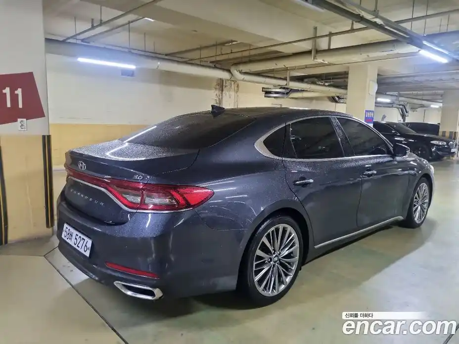 Hyundai Grandeur 2018 3.0 Автомат в Москве № 815233, фото 8