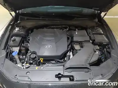 Hyundai Grandeur 2018 3.0 Автомат в Москве № 815233, миниатюра 9