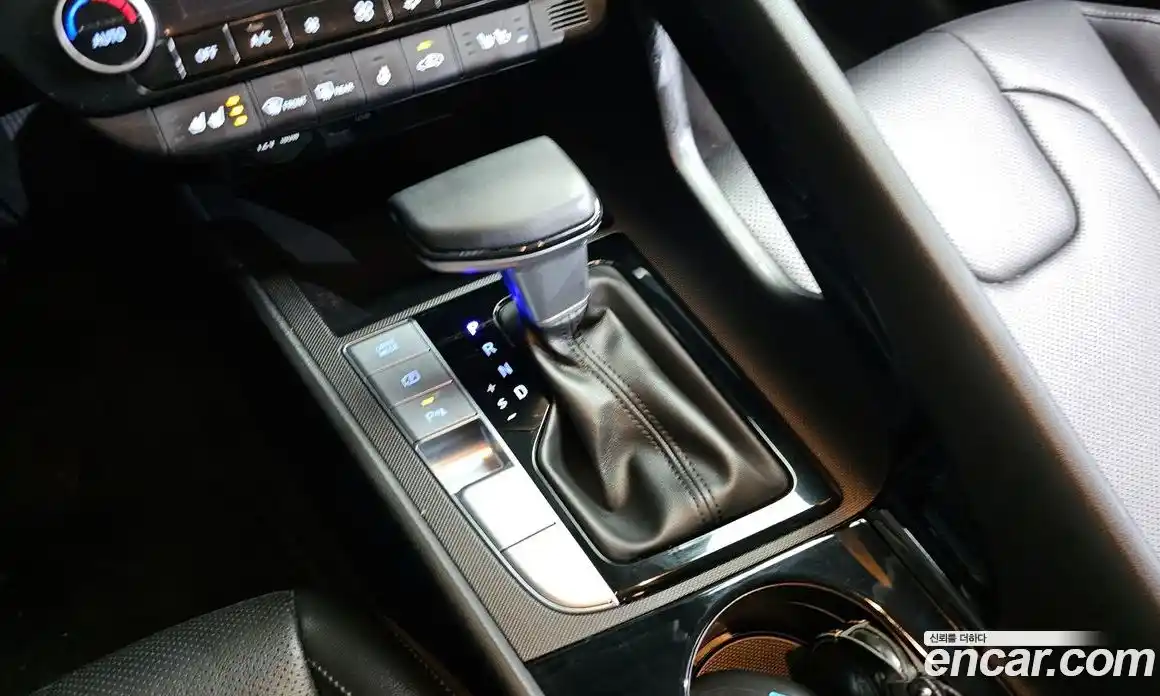 Hyundai Avante 2024 1.6 Автомат в Москве № 815319, фото 9