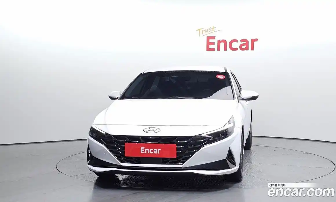 Hyundai Avante 2022 1.6 Автомат в Москве № 815329, фото 3