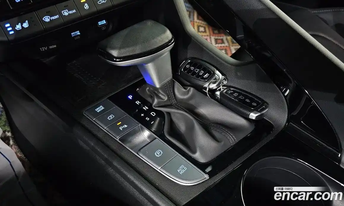 Hyundai Avante 2022 1.6 Автомат в Москве № 815329, фото 9