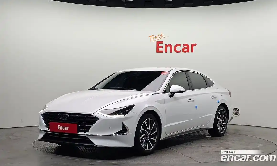 Hyundai Sonata 2021 2.0 Автомат в Москве № 815422, фото 1