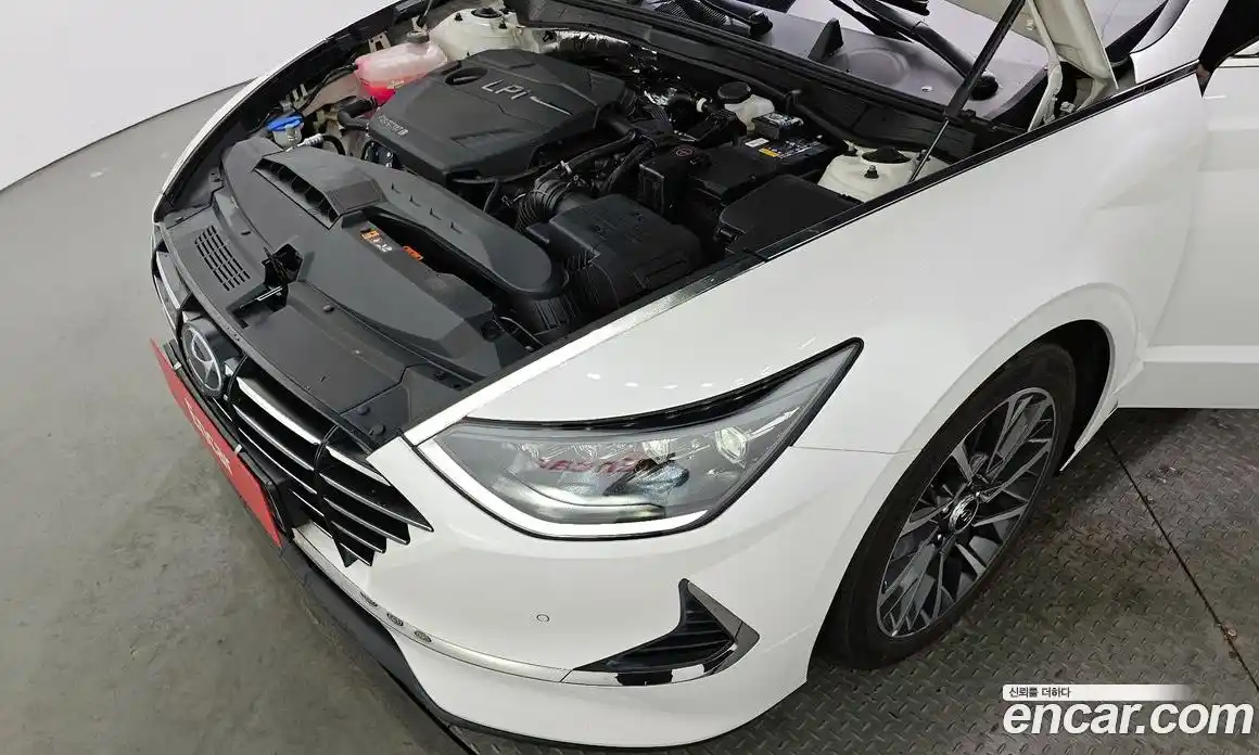 Hyundai Sonata 2021 2.0 Автомат в Москве № 815422, фото 6