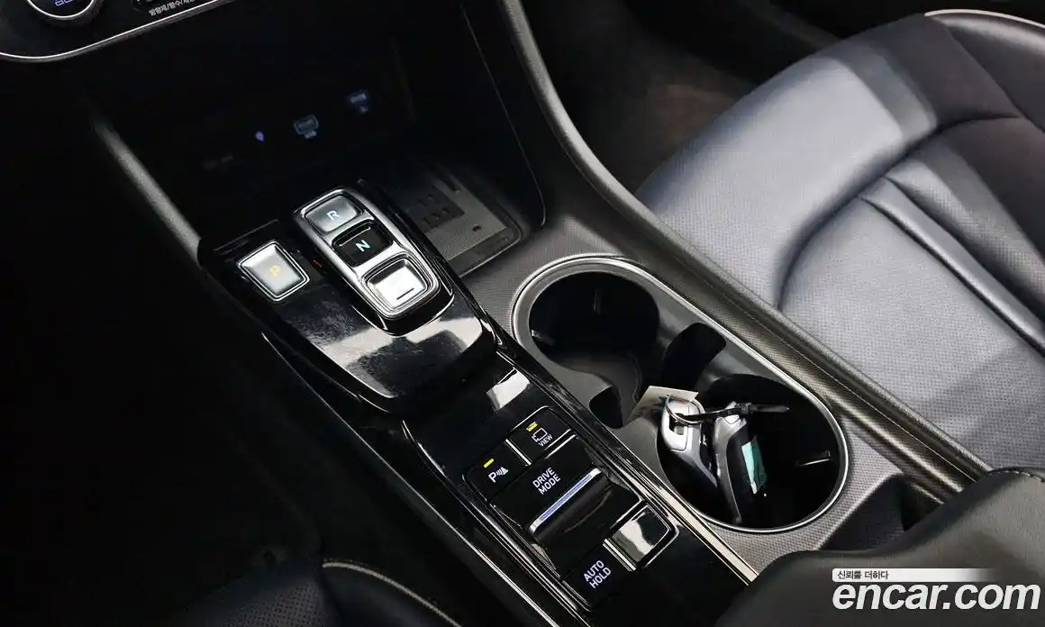 Hyundai Sonata 2021 2.0 Автомат в Москве № 815422, фото 9