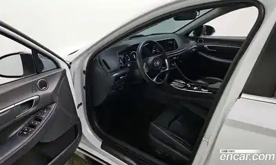 Hyundai Sonata 2021 2.0 Автомат в Москве № 815422, миниатюра 10