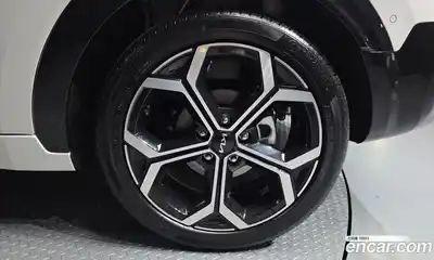 Kia Niro 2025 1.6 Автомат в Москве № 815540, миниатюра 5