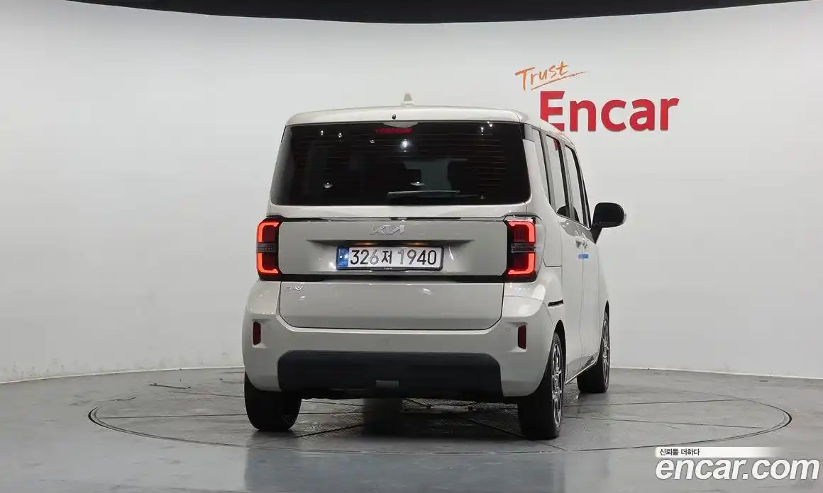 Kia Ray 2024 1.0 Автомат в Москве № 815691, фото 4