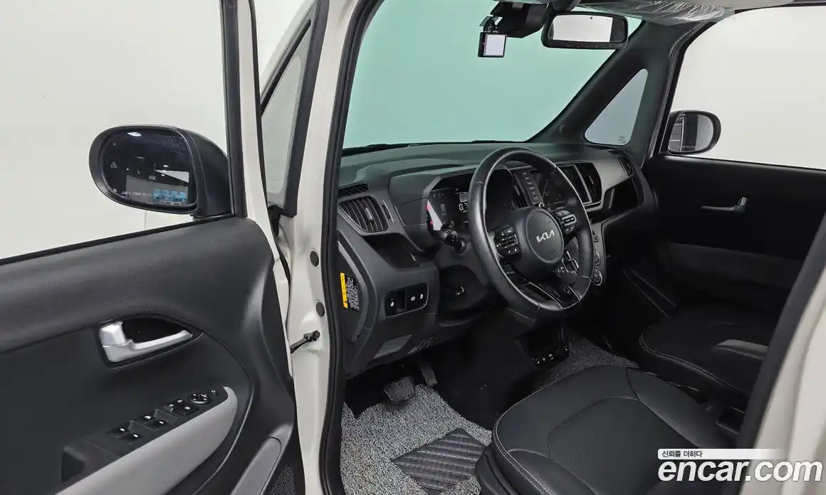 Kia Ray 2024 1.0 Автомат в Москве № 815691, фото 10