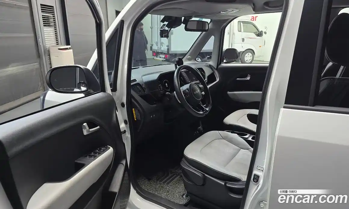 Kia Ray 2024 0.1 Автомат в Москве № 815731, фото 10