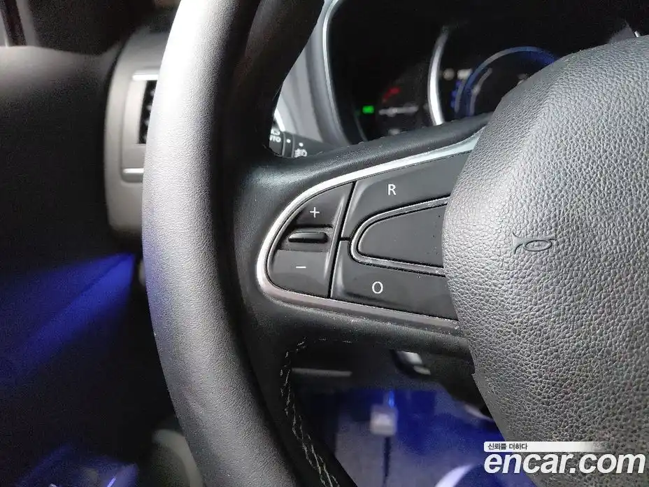 Renault QM6 2018 2.0 Вариатор в Москве № 815827, фото 20