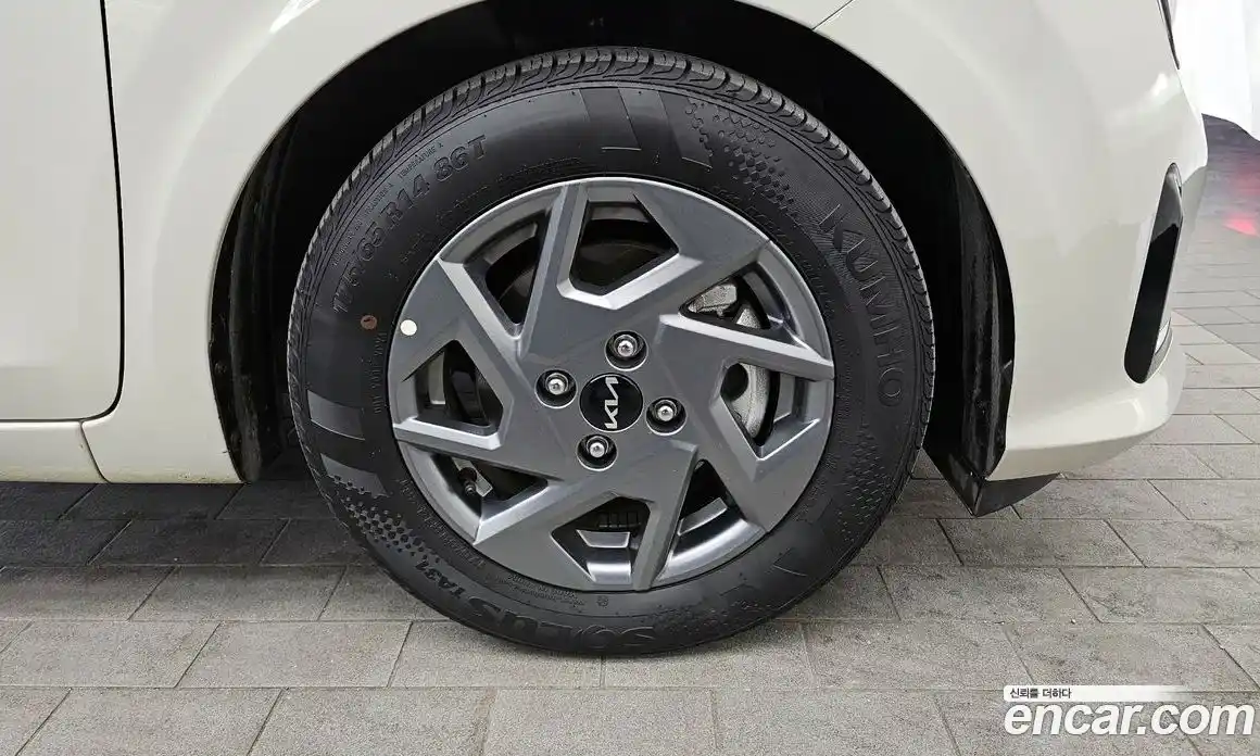 Kia Morning 2024 1.0 Автомат в Москве № 815946, фото 5