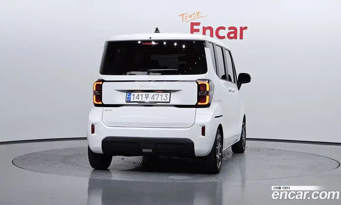 Kia Ray 2023 1.0 Автомат в Москве № 816046, фото 4