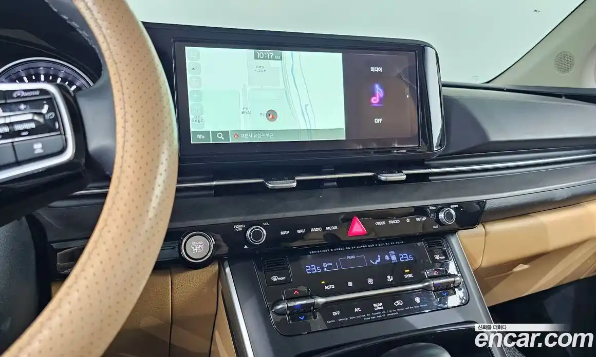 Kia Canival 2022 2.2 Автомат в Москве № 816355, фото 17