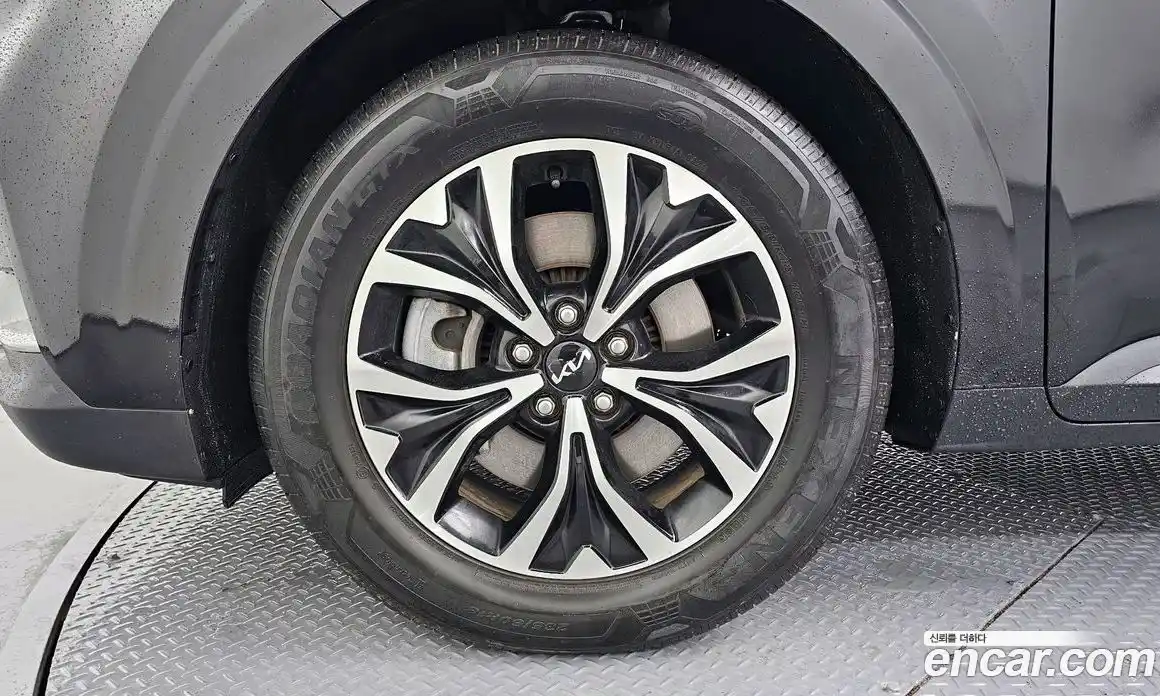 Kia Canival 2022 2.2 Автомат в Москве № 816355, фото 5