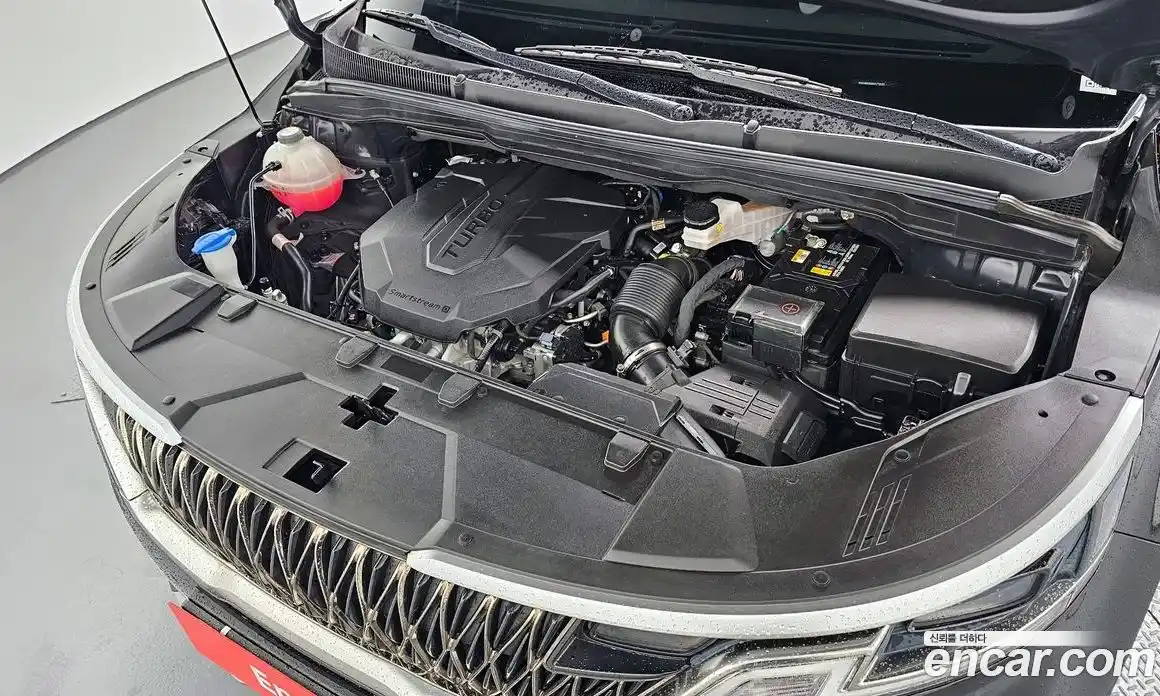 Kia Canival 2022 2.2 Автомат в Москве № 816355, фото 6