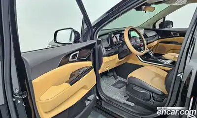 Kia Canival 2022 2.2 Автомат в Москве № 816355, миниатюра 10