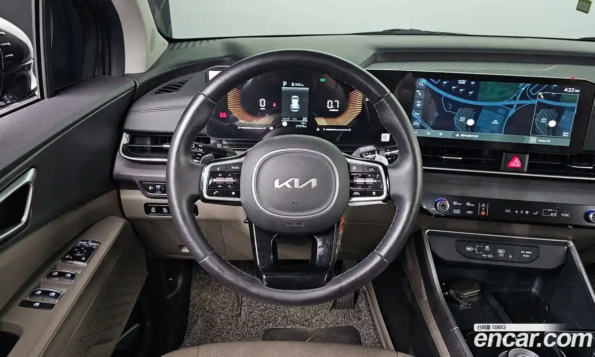 Kia Canival 2023 2.2 Автомат в Москве № 816402, фото 14