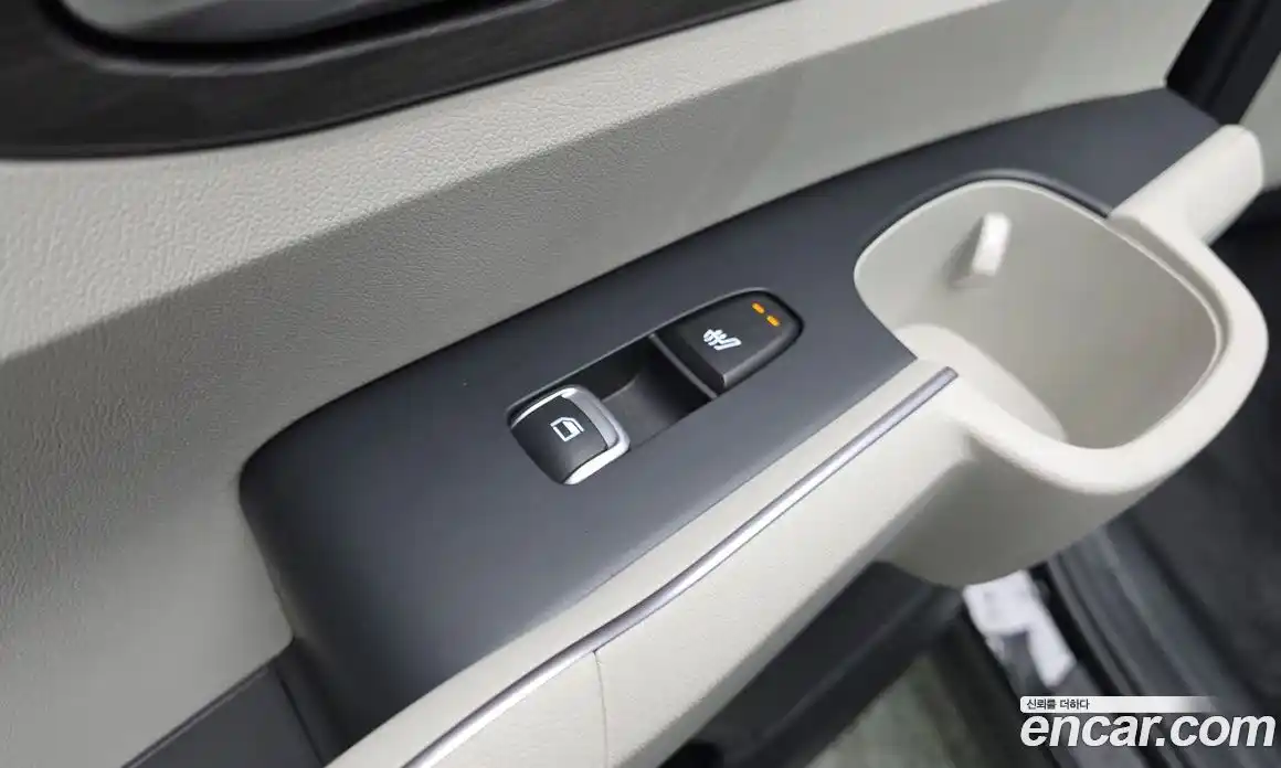 Kia Sorento 2023 1.6 Автомат в Москве № 816453, фото 19