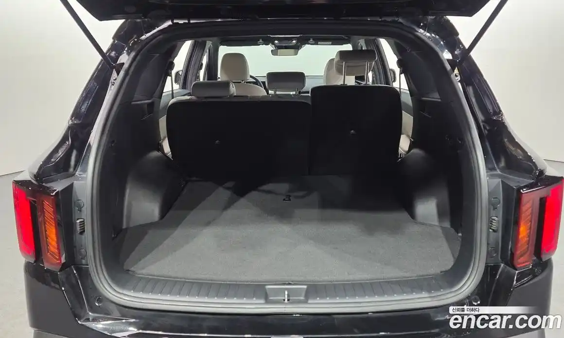 Kia Sorento 2023 1.6 Автомат в Москве № 816453, фото 20