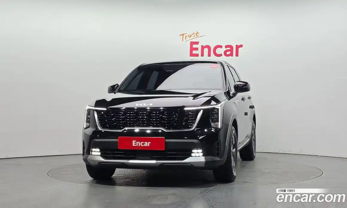 Kia Sorento 2023 1.6 Автомат в Москве № 816453, фото 3