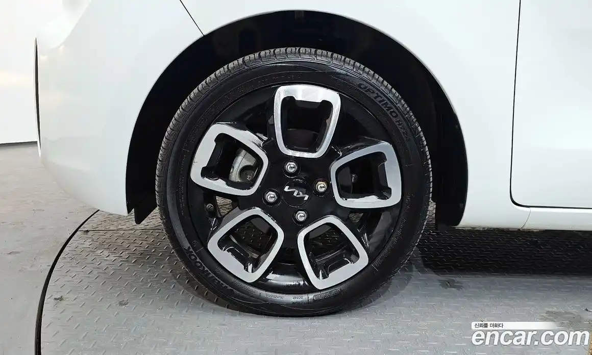 Kia Ray 2022 1.0 Автомат в Москве № 816507, фото 5