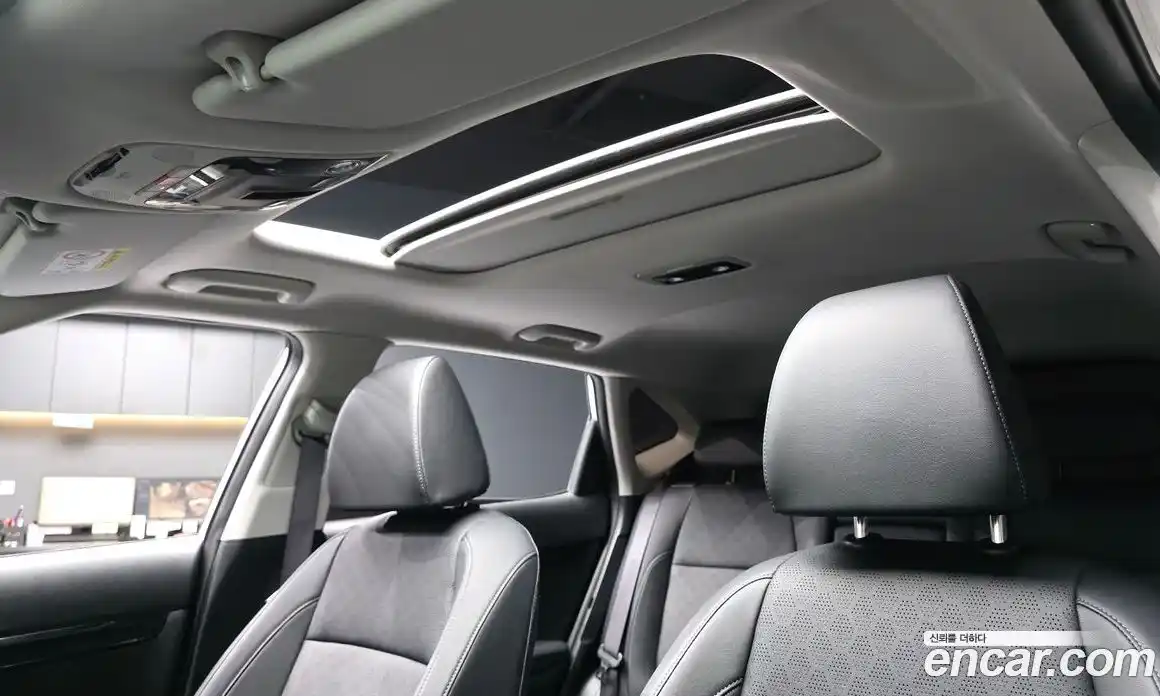 Kia Seltos 2022 1.6 Автомат в Москве № 816616, фото 18