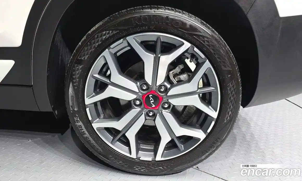 Kia Seltos 2022 1.6 Автомат в Москве № 816616, фото 5