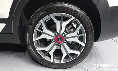 Kia Seltos 2022 1.6 Автомат в Москве № 816616, миниатюра 5