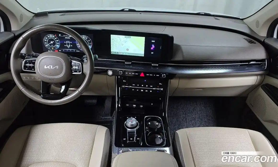 Kia Canival 2022 3.5 Автомат в Москве № 816665, фото 7