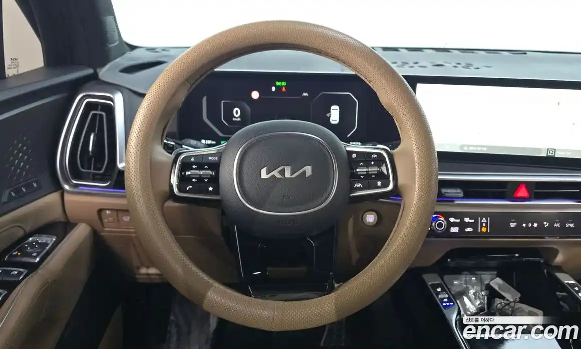 Kia Sorento 2023 1.6 гидро в Москве № 816683, фото 13