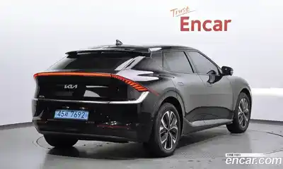 Kia EV6 2022 0.1 Автомат в Москве № 816759, миниатюра 2