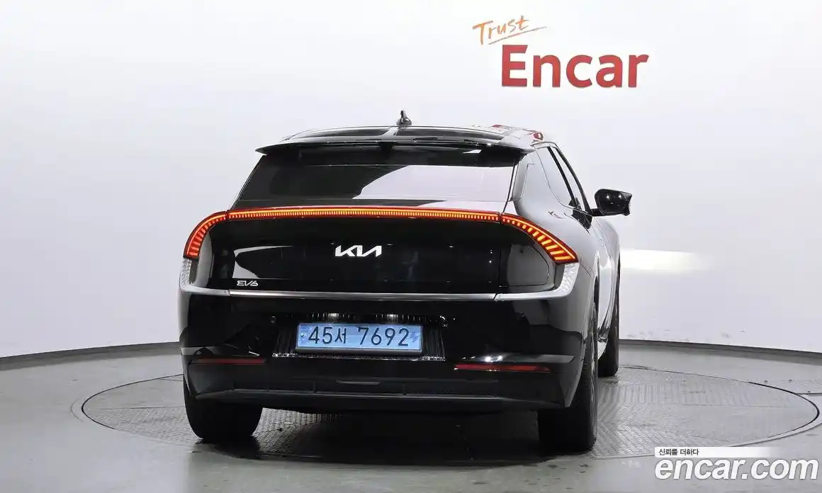 Kia EV6 2022 0.1 Автомат в Москве № 816759, фото 4