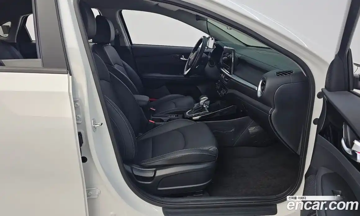 Kia K3 2023 1.6 Автомат в Москве № 816786, фото 11