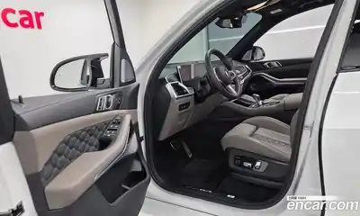 BMW X5M 2025 4.4 Автомат в Москве № 816940, миниатюра 10