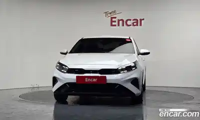 Kia K3 2023 1.6 Автомат в Москве № 817091, миниатюра 3