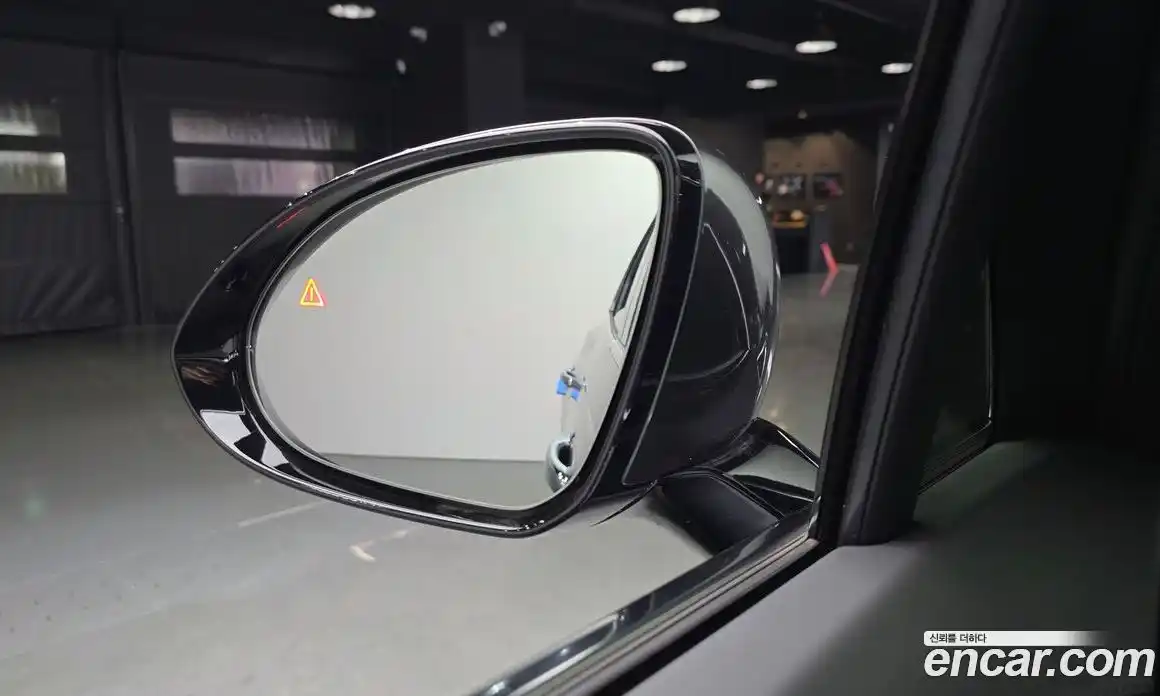 Genesis GV70 2021 2.5 Автомат в Москве № 817187, фото 17