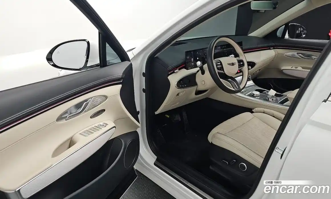 Genesis GV70 2024 2.5 Автомат в Москве № 817219, фото 11